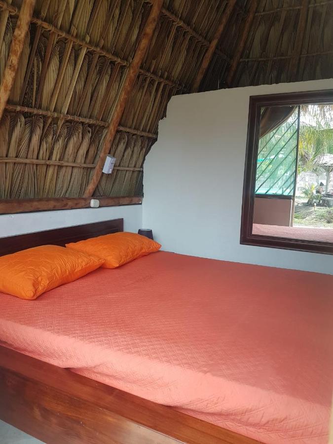 Mi Casa En La Playa Bed and Breakfast Escuintla Buitenkant foto