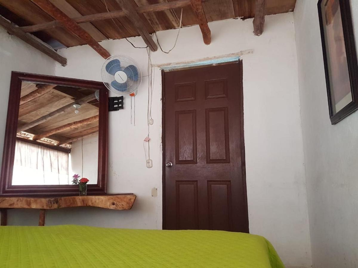 Mi Casa En La Playa Bed and Breakfast Escuintla Buitenkant foto